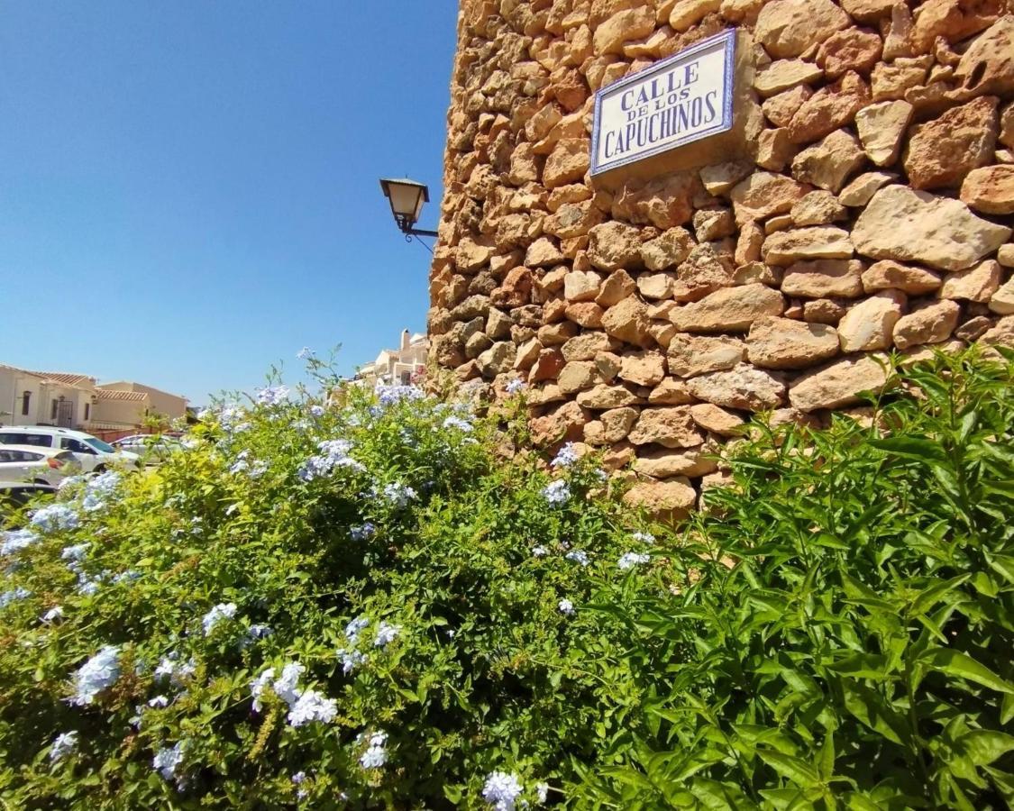 Lovely 2 Bedroom In Capuchinos, San Juan De Capistrano, Nerja Exterior photo